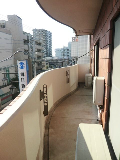 バルコニー
