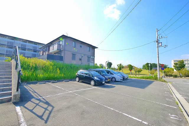 駐車場　駐車場完備です