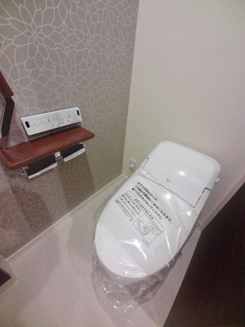 シャーメゾン六甲道のトイレ写真