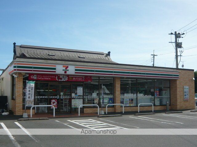コンビニ　セブンイレブン鹿屋青果市場前店（コンビニ）まで900m