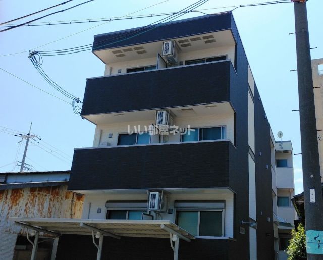 ヴァンクール吹屋の外観写真