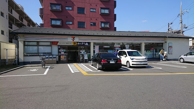 コンビニ　セブンイレブン 京都常盤店（コンビニ）まで420m
