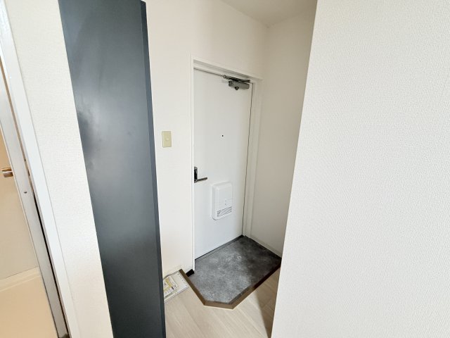 キャロル豊中本町IIの玄関写真