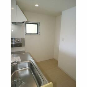 棒屋第11下池ハイツの居間写真