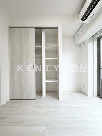 その他部屋・スペース　落ち着いて過ごせるお部屋なので、寝室にいかがでしょうか