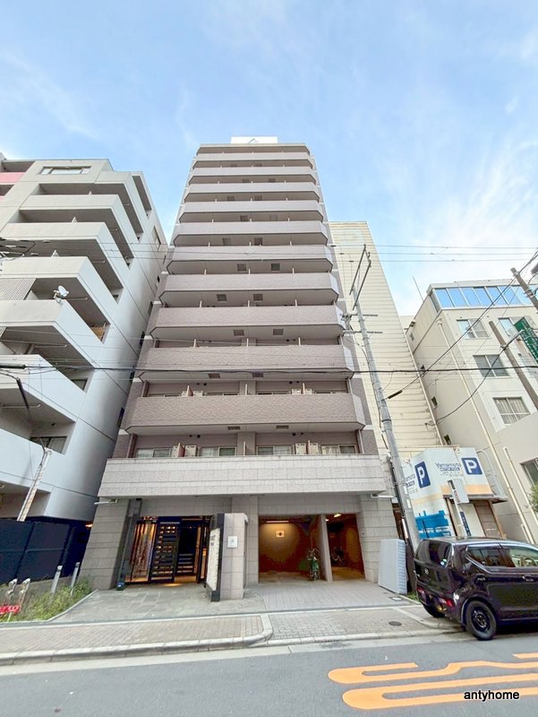 地下鉄谷町線 天満橋駅 徒歩8分 12階建 築16年の外観写真