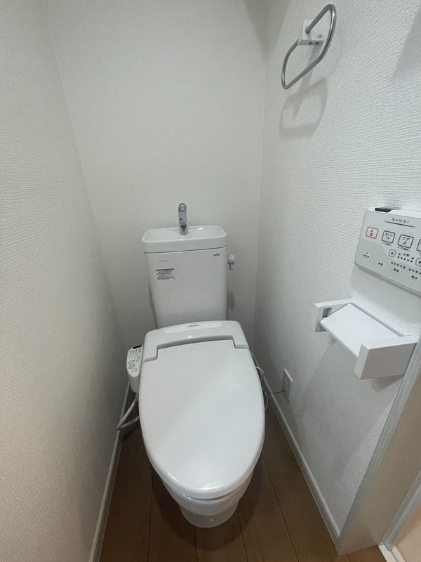 MontSerenity麻溝台のトイレ写真