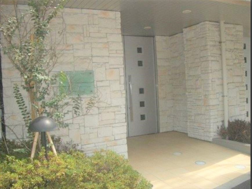 東京メトロ銀座線 稲荷町駅 徒歩4分 8階建 築20年の外観写真