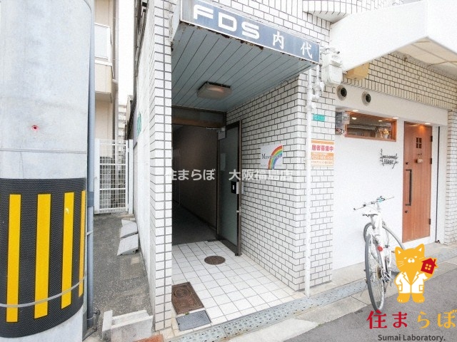 エントランス　共用部の印象も大切に
