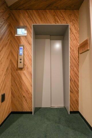 東急大井町線 大岡山駅 徒歩10分 4階建 築2年の外観写真