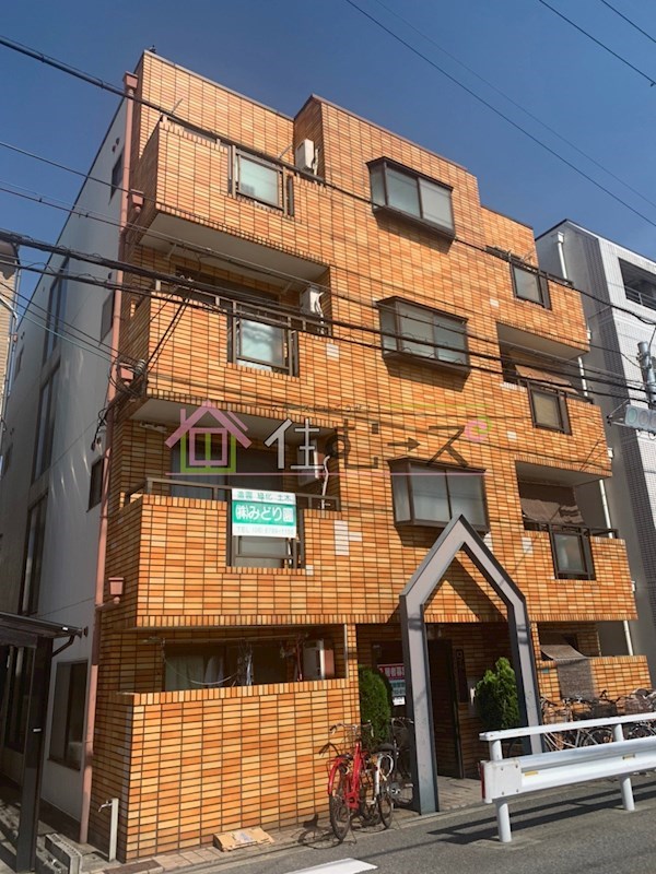 ロイヤル長吉の外観写真