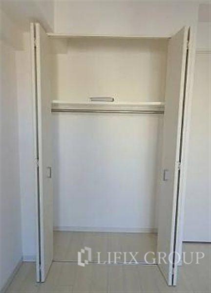 ブルーライン 伊勢佐木長者町駅 徒歩3分 10階建 築15年の内装写真