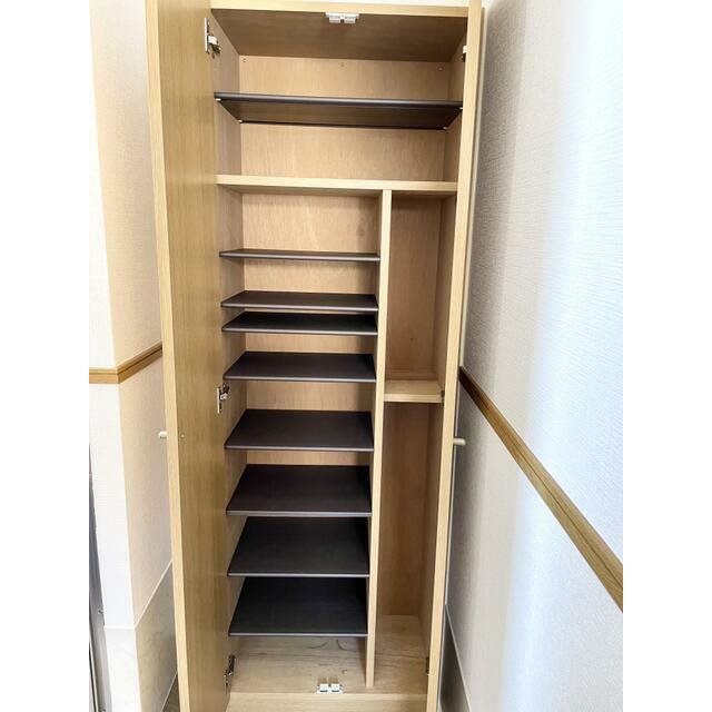 玄関　玄関収納