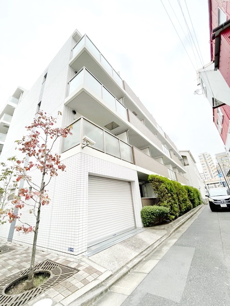 都営新宿線 住吉駅 徒歩4分 築16年