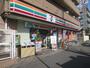 コンビニ　セブンイレブン砧6丁目店（コンビニ）まで240m