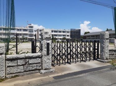 小学校　前橋市立元総社小学校（小学校）まで1400m
