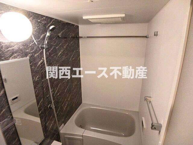 オリエントレジデンス門真殿島町の風呂写真