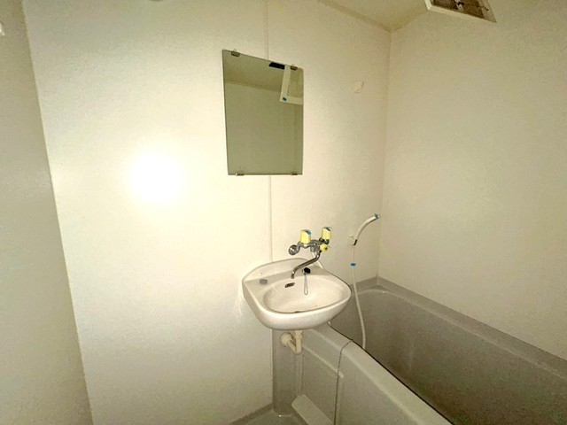 アヴァンセ中筋IIの内装写真