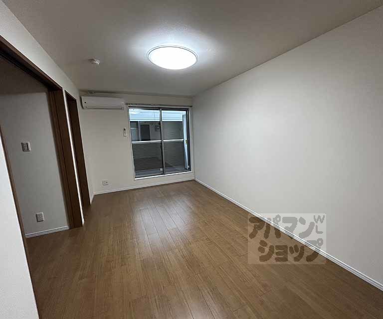 CasaWood壬生の居間写真