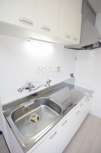 ＪＲ阪和線 我孫子町駅 徒歩7分 7階建 築31年のキッチン写真