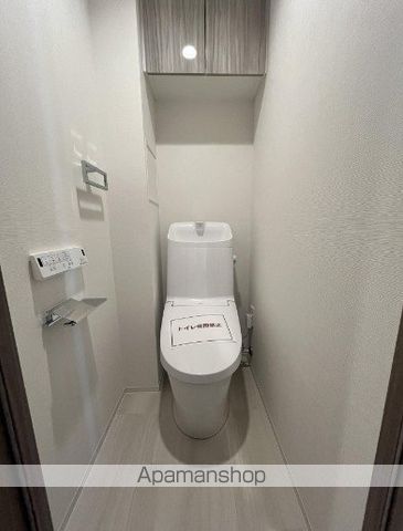 ＪＲ山手線 巣鴨駅 徒歩8分 14階建 築3年のトイレ写真