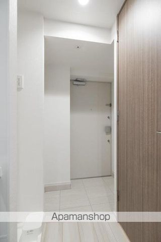 ＪＲ山手線 巣鴨駅 徒歩8分 14階建 築3年の玄関写真