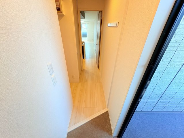 グランリュクス上野丘東の玄関写真