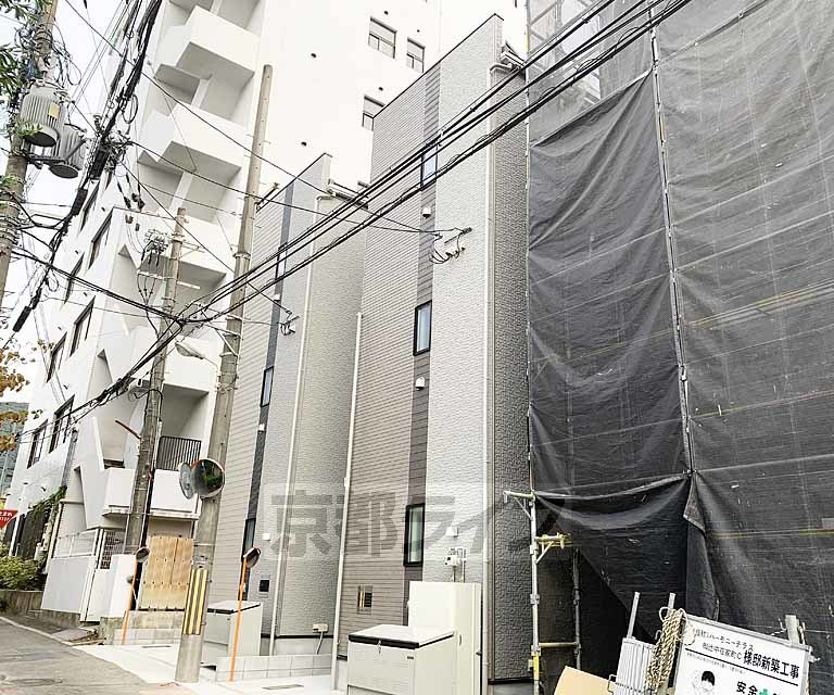 PREMIUM COURT山科椥辻の外観写真