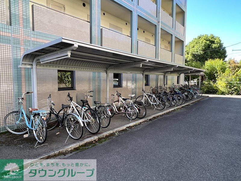 ＪＲ青梅線 西立川駅 徒歩10分 4階建 築32年の外観写真