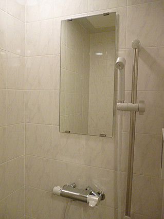 バス・シャワールーム　※別部屋の参考写真です。