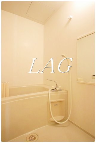 バス・シャワールーム　お風呂です。