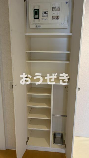 その他設備　下駄箱