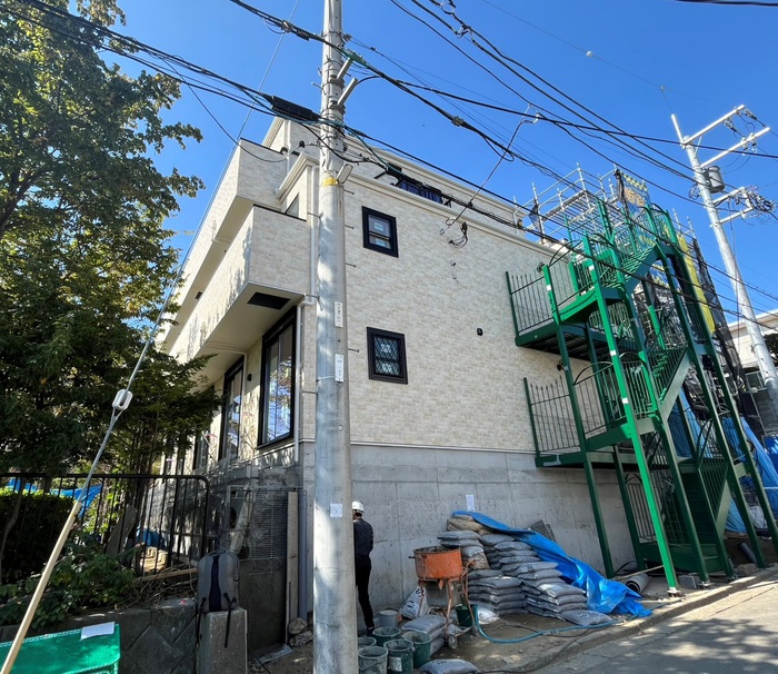 建物外観　建築中