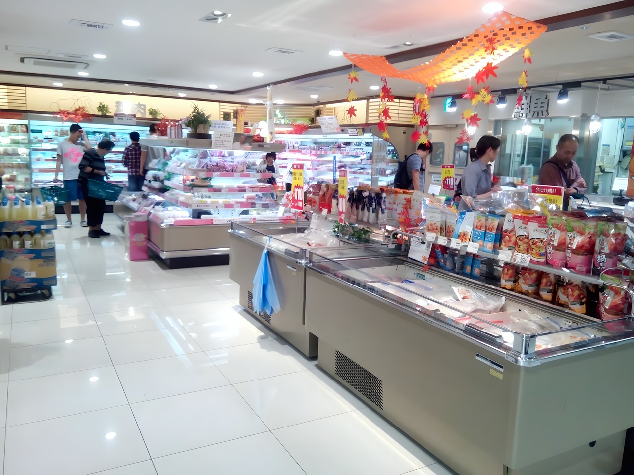 スーパー　ヨークフーズ 早稲田店（スーパー）まで100m