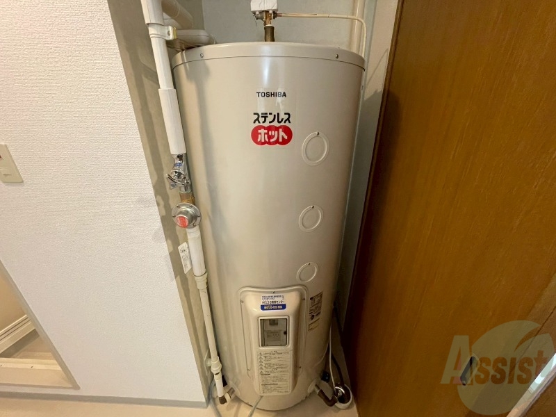 その他設備　電気温水器です。オール電化でお得で安心ですね。