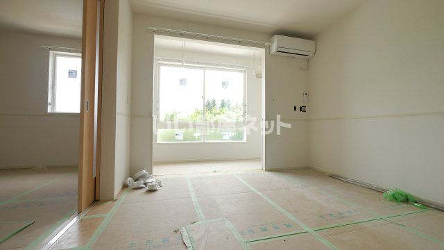 アッシュ ヒル Iの居間写真