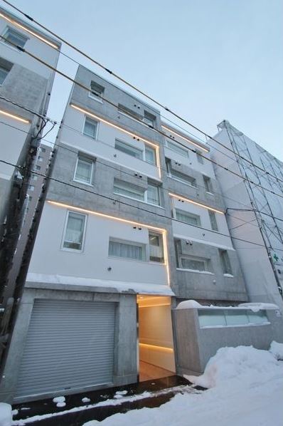 ステラ美術館通