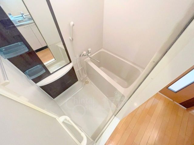 エステムコート新大阪7ステーションプレミアムの風呂写真