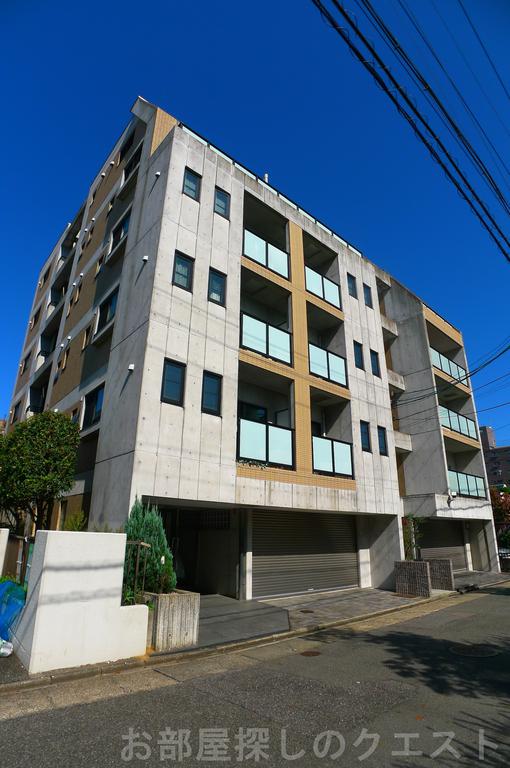 建物外観　オートロック付☆