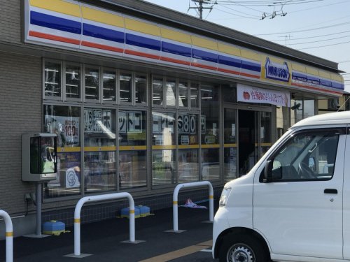 コンビニ　ミニストップ 土浦神立中央店（コンビニ）まで824m