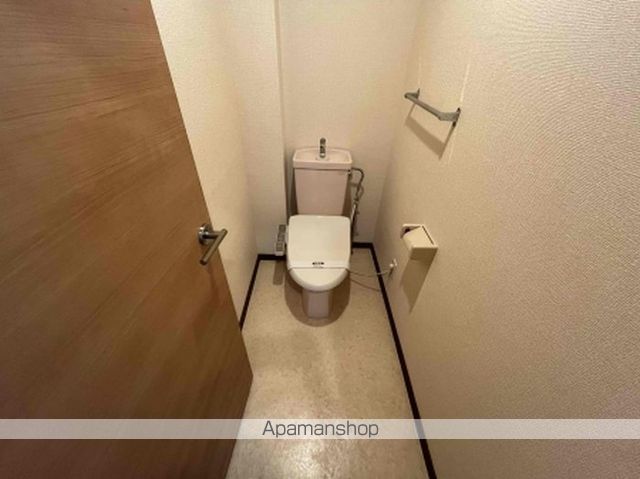 フリーダム武庫の里IIIのトイレ写真