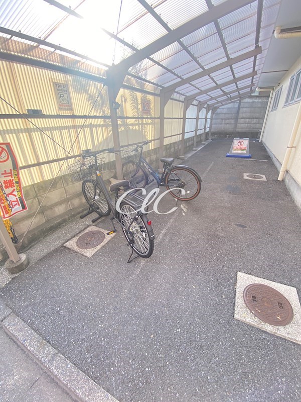 都営新宿線 船堀駅 徒歩3分 3階建 築41年の外観写真
