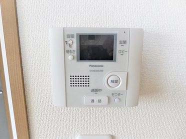 セキュリティ　★モニター付きインターホンで来客時も安心★