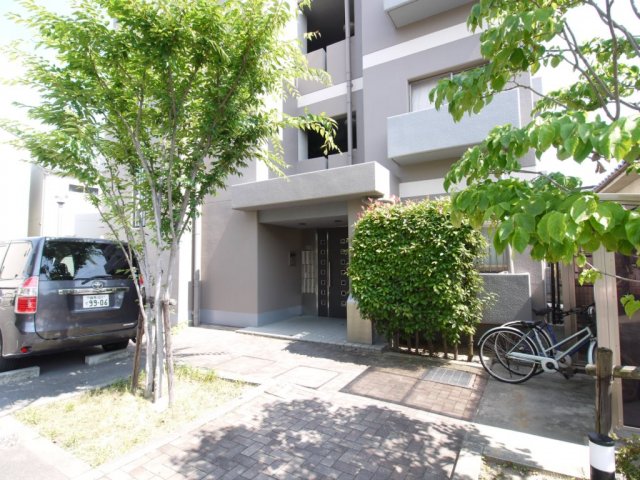 エントランス　詳細は、RISUMO江坂本店→06-6155-7137まで♪