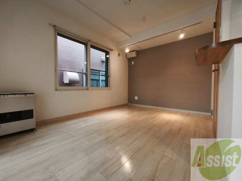居室・リビング　広くてキレイなお部屋が広がっていて、充実した生活が送れそう。