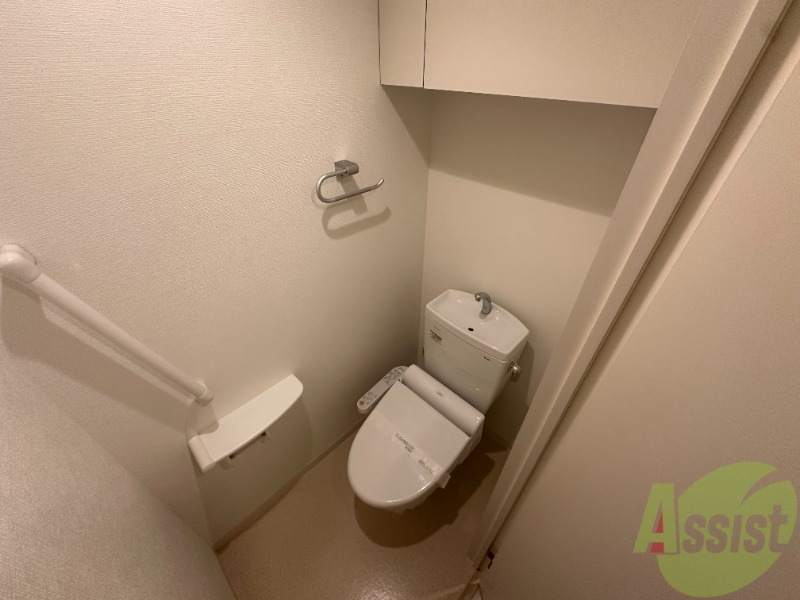 トイレ　ウォシュレット付きで大変綺麗です