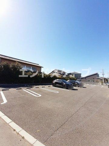 駐車場　高崎、前橋のお部屋探しはエンドスケープまで！お客様の理想お聞