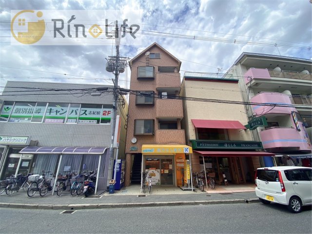 八尾市志紀町のマンションの建物外観