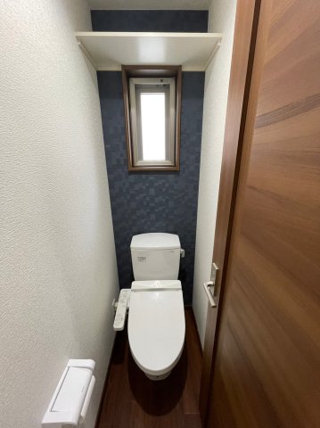 【鹿児島市新屋敷町のマンションのトイレ】