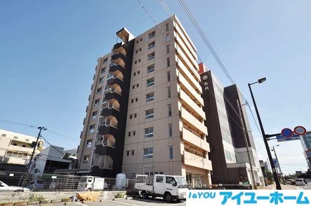 北九州市八幡西区菅原町のマンションの建物外観